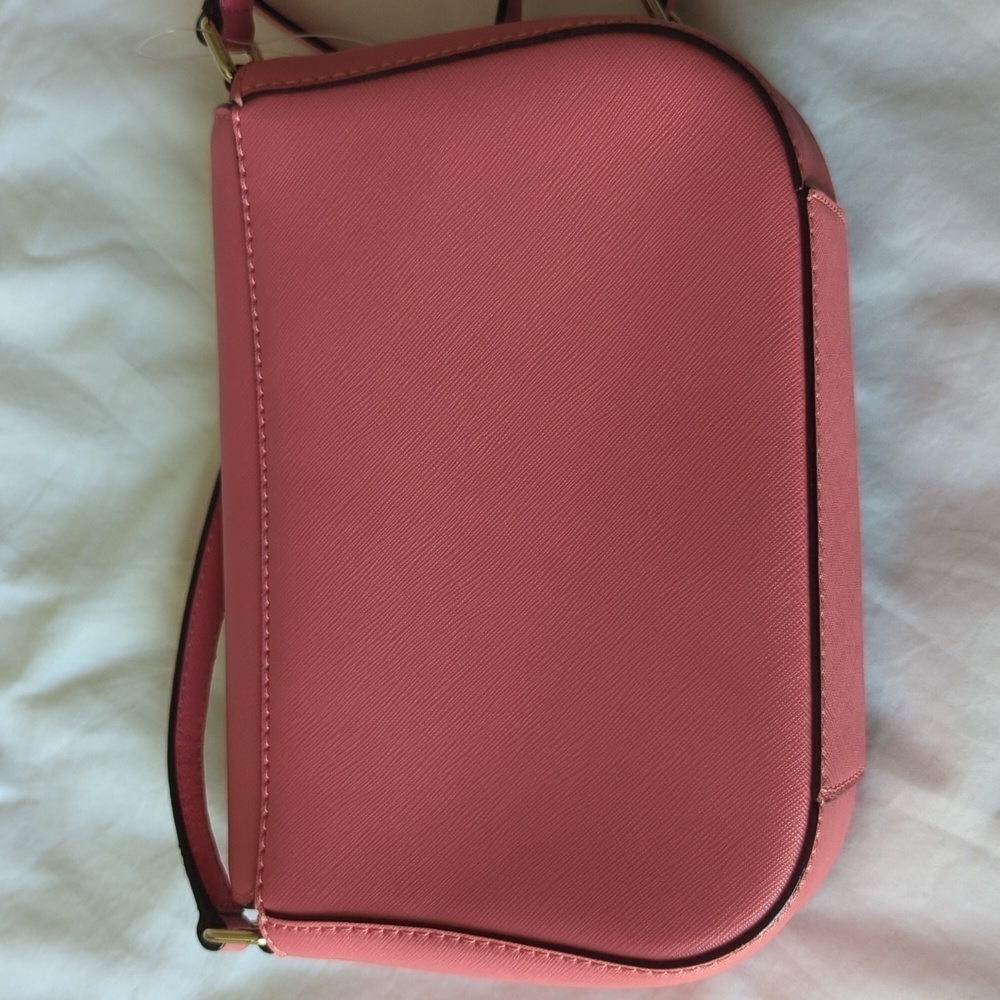 Kate Spade Pink Small Crossbody bag. - Picture 10 of 10